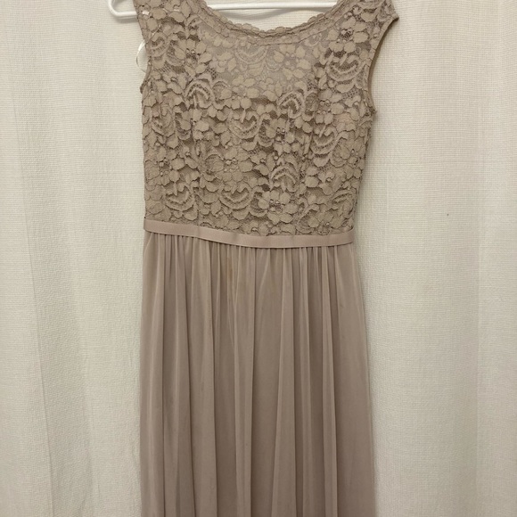 David’s Bridal Biscotti Short dress - Picture 4 of 6